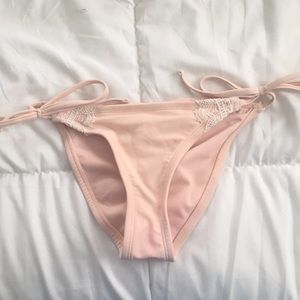 Bathing suit bottoms